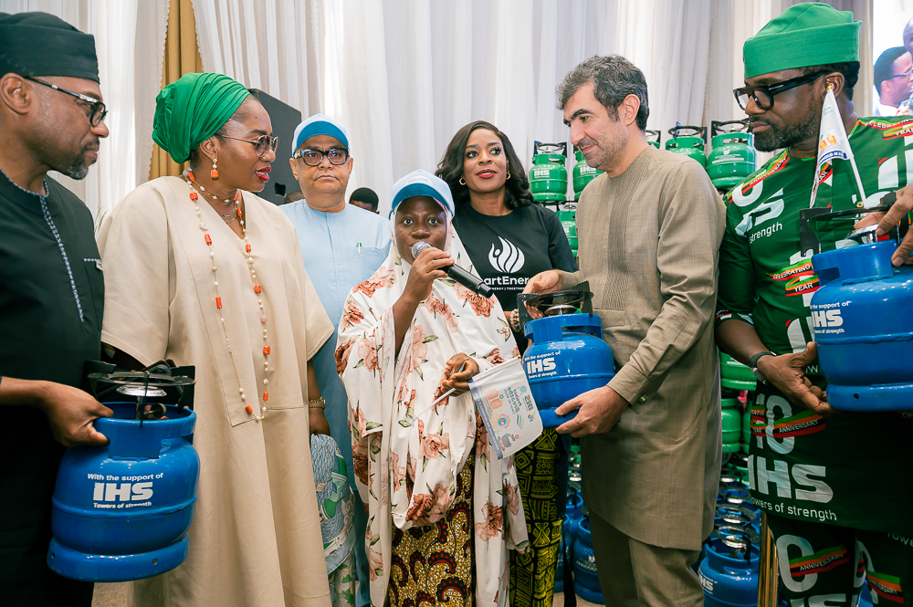 Supporting adoption of cleaning cooking